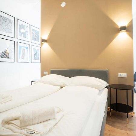 Modern 1-Bedroom Apartment Next To Praterstern Wien Ngoại thất bức ảnh