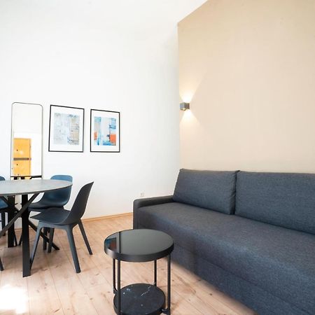 Modern 1-Bedroom Apartment Next To Praterstern Wien Ngoại thất bức ảnh